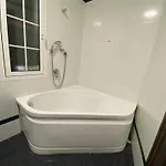 11 Ospiti -balcone-parcheggio Privato, Bulai