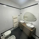 11 Ospiti -balcone-parcheggio Privato, Bulai *
