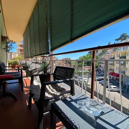 11 Ospiti -balcone-parcheggio Privato, Bulai Apartamento Sanremo